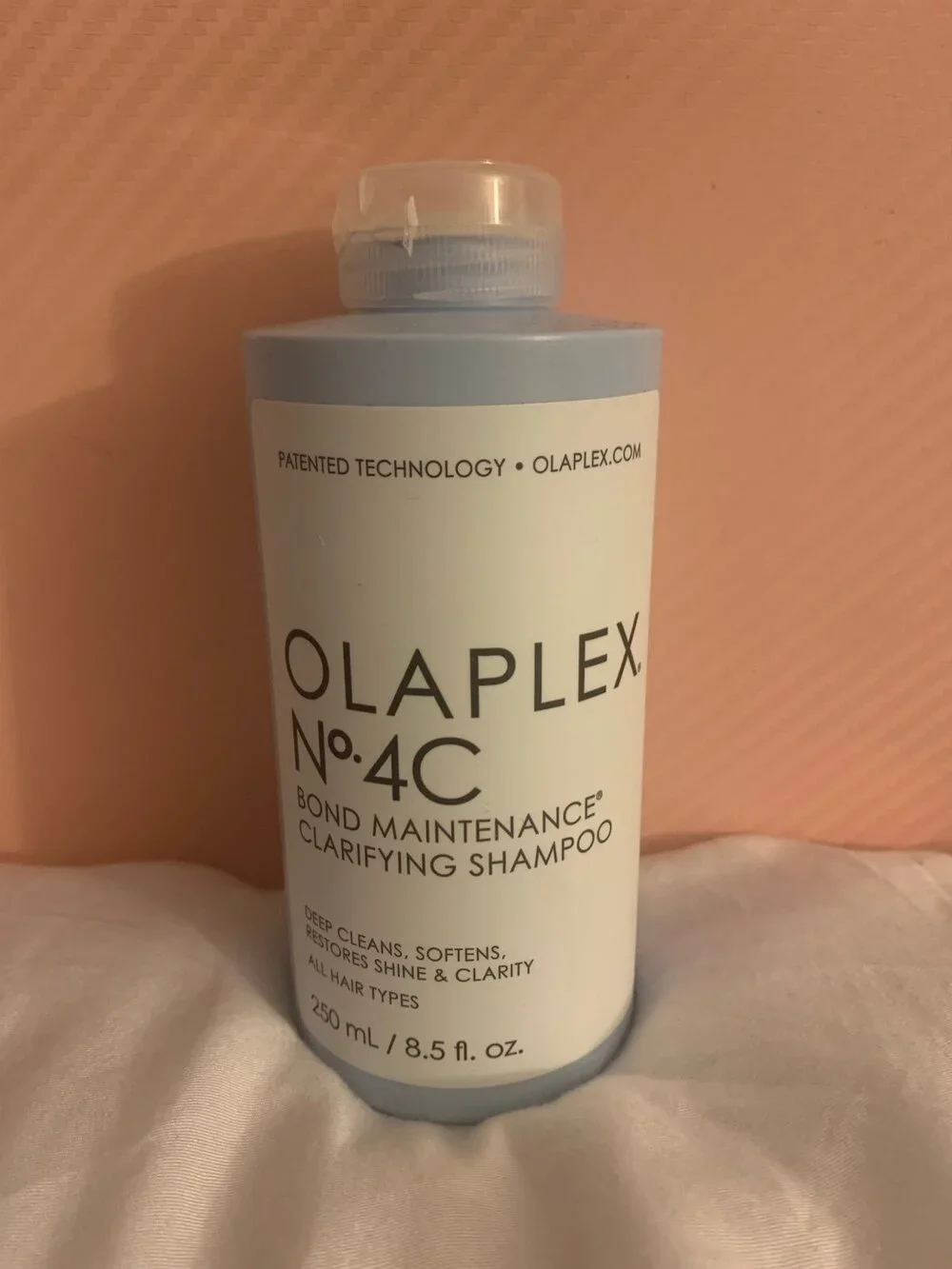 New Sealed Olaplex No.4C Bond Maintenance Clarifying Shampoo 8.5oz